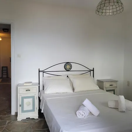 The Nest Combo, Sea View, 8' To Psili Ammos Nyaraló